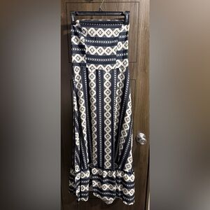 SHEIN Strapless Dress with Black and Cream Patterns